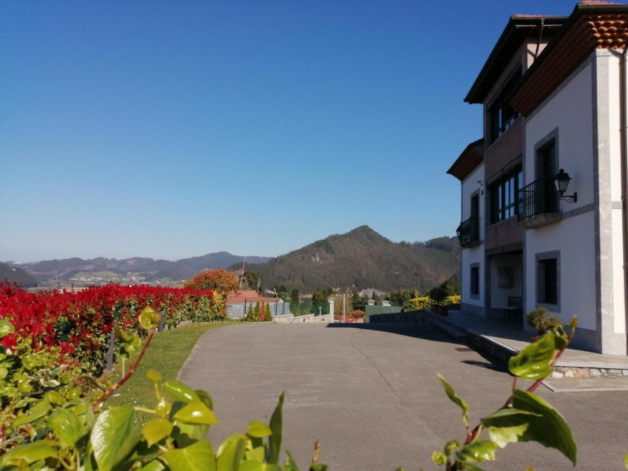 Hotel Reina Adosinda Pravia Exterior photo
